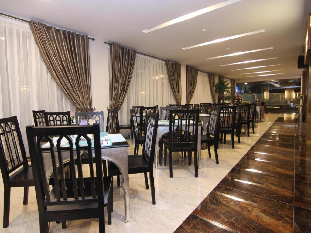 Grand Amira Hotel Solo, Azana Hotels Collection Exterior foto